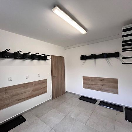 Appartement Krusnohorske Strane à Loučná pod Klínovcem Extérieur photo
