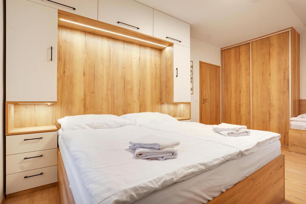 Appartement Krusnohorske Strane à Loučná pod Klínovcem Extérieur photo