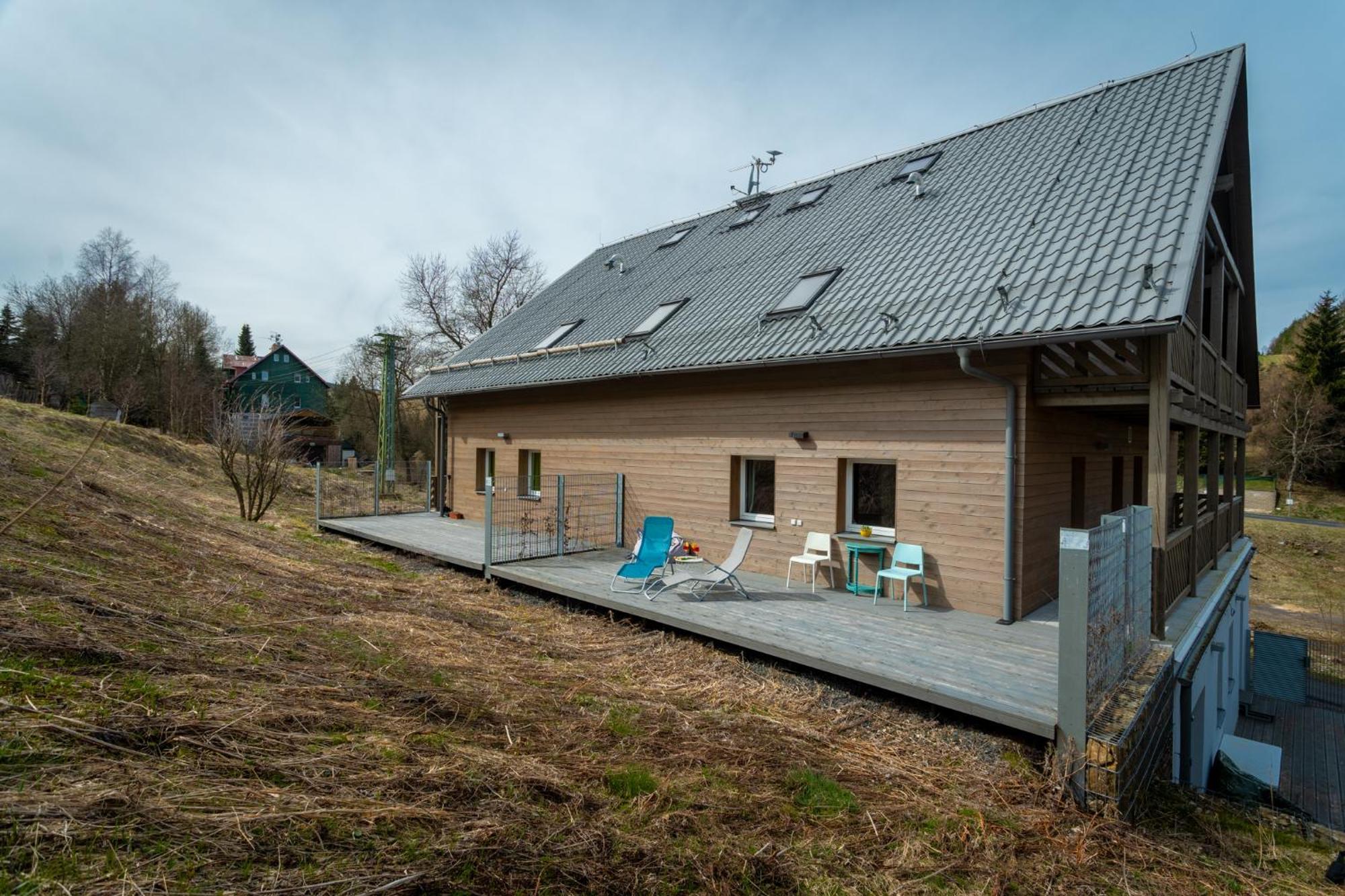 Appartement Krusnohorske Strane à Loučná pod Klínovcem Extérieur photo