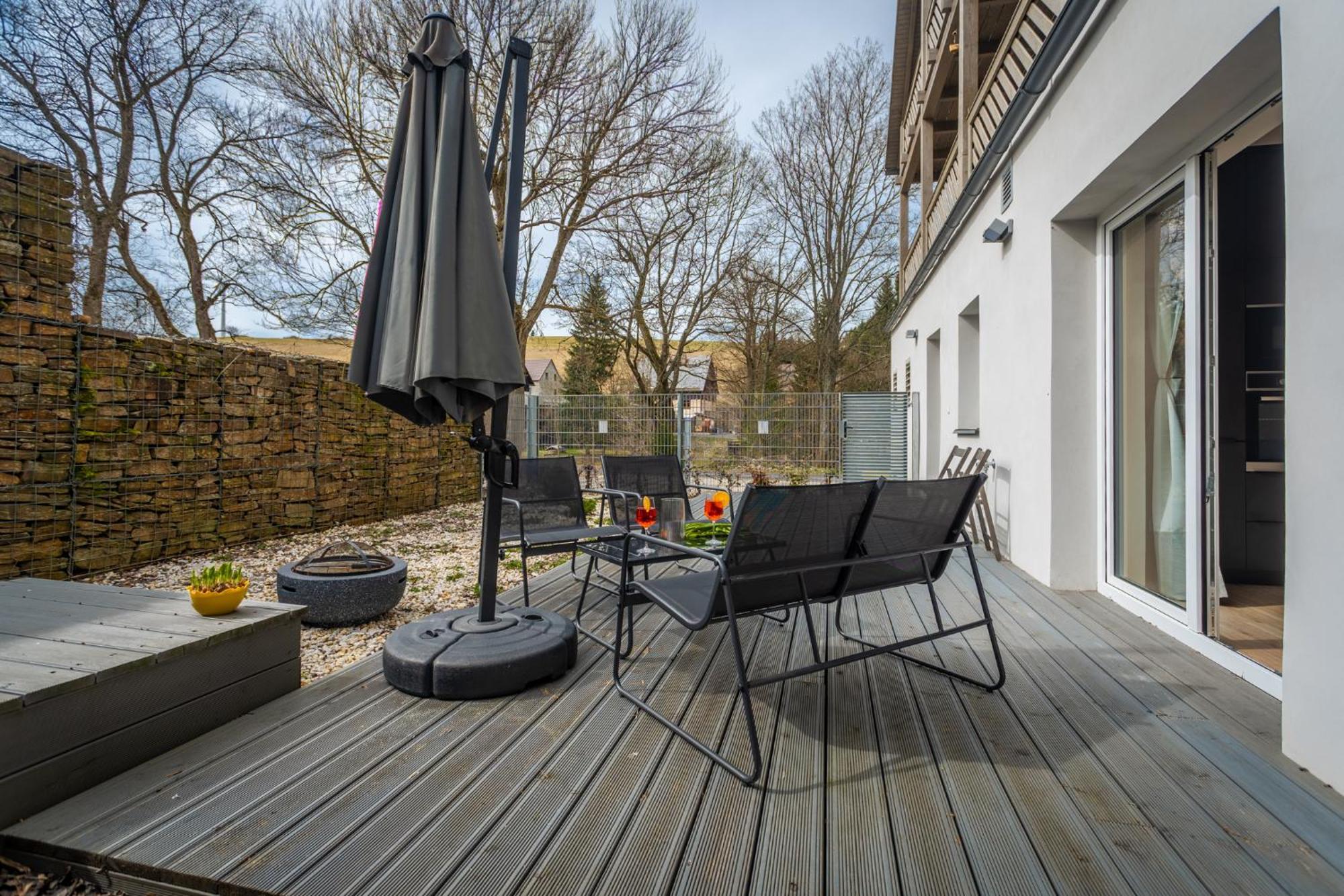 Appartement Krusnohorske Strane à Loučná pod Klínovcem Extérieur photo