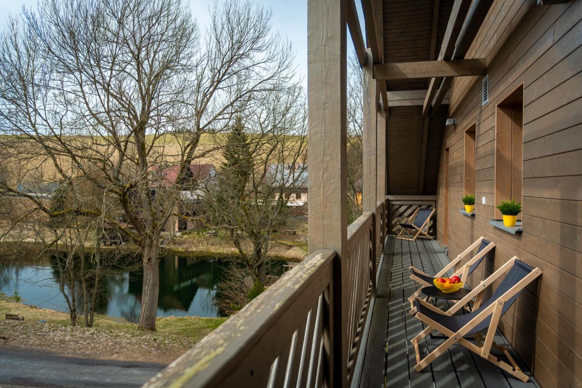 Appartement Krusnohorske Strane à Loučná pod Klínovcem Chambre photo